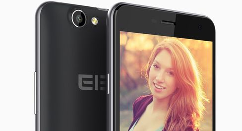 Elephone P5000 har et digert batteri og skal gi hele fire dagers tung bruk per lading. Trenden går i samme retning også ellers, med blant andre Sony som reklamerer for to dagers tung bruk per lading i sine Xperia Z3-modeller.
