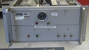 HP_5061A_Cesium_Beam_Frequency_Standard.
