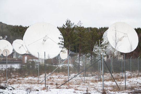 Ut av skogen møter dette imponerende synet oss.