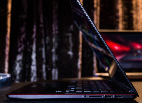 Asus GX500.