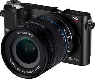 Klikk for å vise bilde i full størrelse Samsung NX200