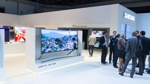 Samsungs nye gigant skiller seg ut på messegulvet.