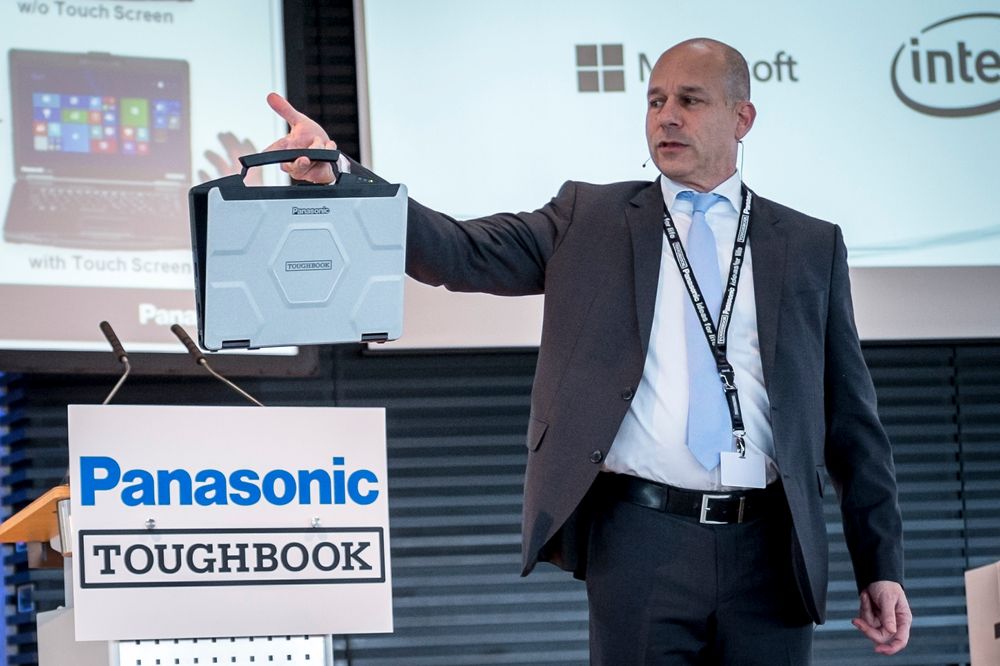 toughbook_1.