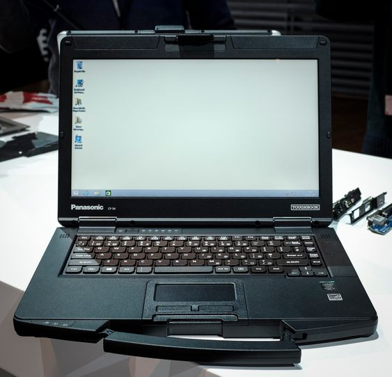 toughbook_9.