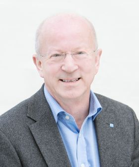 Direktør i Nasjonal kommunikasjonsmyndighet Torstein Olsen stiller seg bak vedtaket.