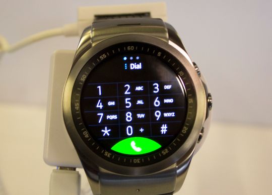 Du kan ringe ut fra Watch Urbane LTE.