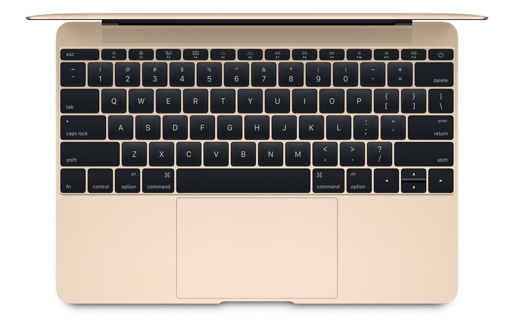 Tastaturet går nå helt ut til kantene.