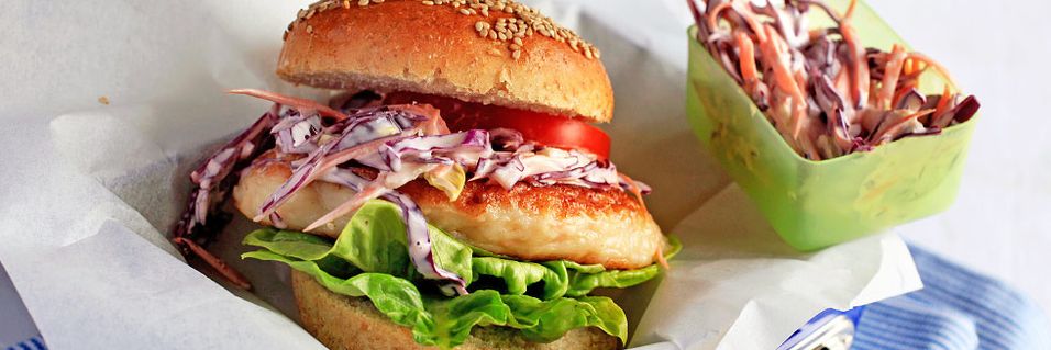 Hjemmelaget fiskeburger er lett som bare det - og ikke minst smaker det ekstra godt
