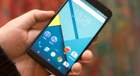 Motorolas Nexus 6 har blitt erstattet av en nyere modell, men er fortsatt et knallgodt valg for deg som liker store telefoner.