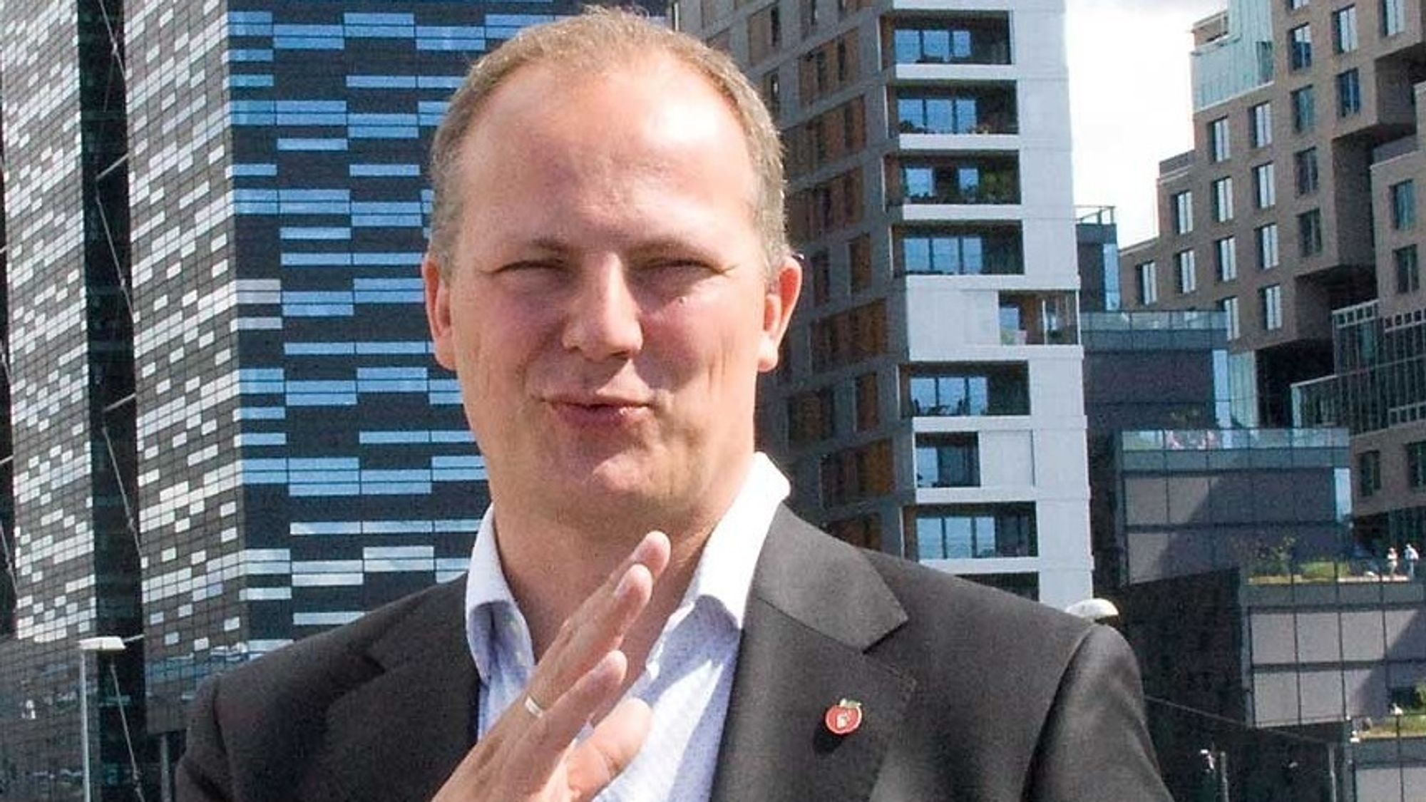 Samferdselsminister Ketil Solvik-Olsen vil legge ekomplanen fram for Stortinget i begynnelsen av 2016.