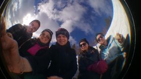 Super Fisheye (235°) fungerer utmerket for å få med hele vennegjengen i bildet.