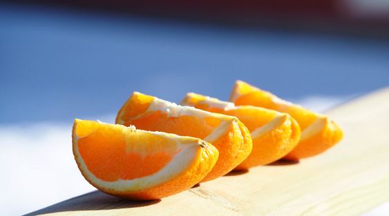 «Appelsinbåter».