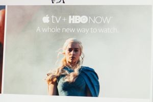 HBOs nettjeneste HBO Now er et samarbeid med Apple og kun tilgjengelig på Apple TV i USA.