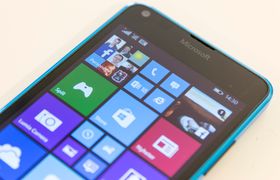 Lumia 640 er blant de første ti mobilene som får Windows 10-oppdateringen.