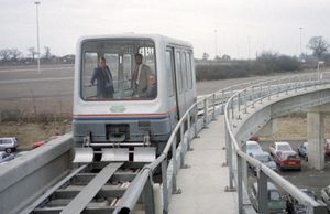 Verdens første kommersielle maglev-linje. Ikke akkurat noe lyntog.