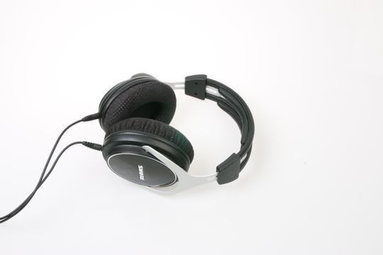 Shure SRH1540 er meget behagelige å ha på seg. .