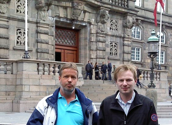 Ole Rasmussen (til venstre) er leder for prosjektet, mens Mattias Svederberg er teknisk sjef.