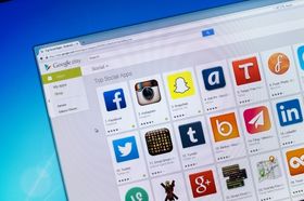 Mange Google Play-apper kobler seg opp mot sporingsnettsteder.