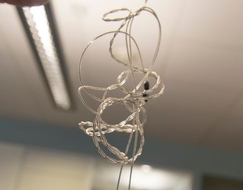 Floker! Bruker du den medfølgende oppbevaringspakken slipper du unna floker. Gjør du det ikke ... bør du ha erfaring med å løse opp i fiskesnøre.