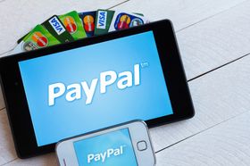 Den populære betalingstjenesten PayPal har visst ikke helt rent mel i posen.