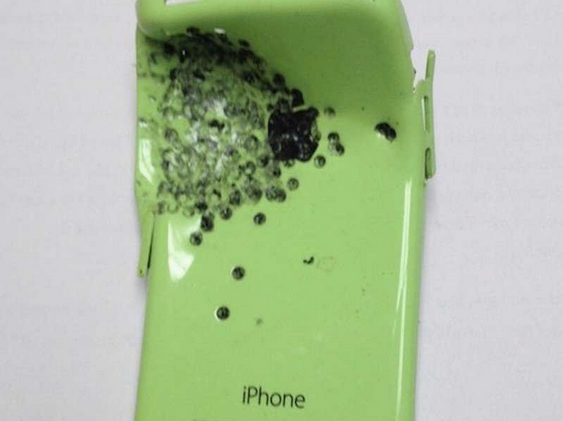 iPhonen kommer nok neppe til å fungere igjen, men den døde ihvertfall ikke forgjeves.