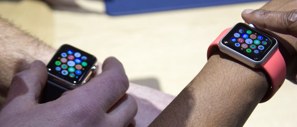Apple currently uses sapphire crystal Watch editions of Sport (the h & # XF8; swarm), and outer lens element in iPhone cameras.