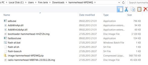 Omtrent slik bør katalogen med installasjonsfilene se ut før du er klar til å gå i gang med selve installasjonen.
