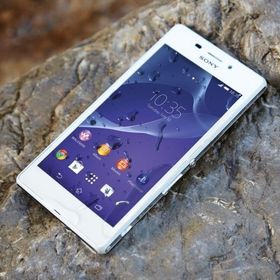 Xperia M2 Aqua er en billig versjon av Sonys tidligere toppmodell Xperia Z2, men får allikevel Android 5.1.