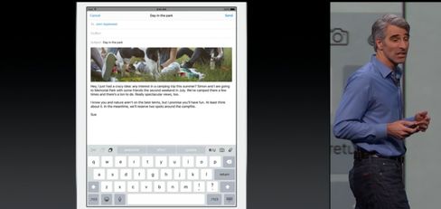 Craig Federighi viser frem tastaturet på iPad med iOS 9.