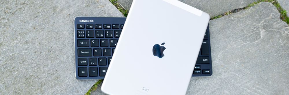 Nye iOS 9 gjør det enklere å bruke tredjeparts tastatur sammen med iOS-dingsene. Mange av Android-snarveiene på dette tastaturet fungerer helt fint i iOS 9, men vi stårt fortsatt igjen med en del knapper som ikke gjør noe som helst.