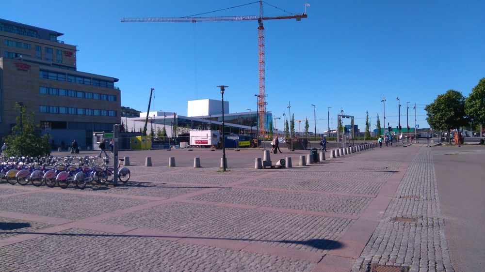Utendørs i godt lys.