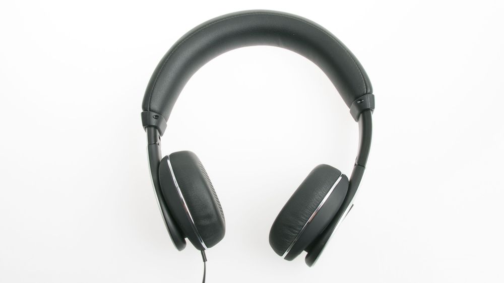 Klipsch byr på en robust konstruksjon av sine nye hodetelefoner.