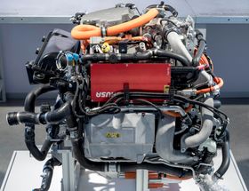 245 hestekrefter ligger og lurer i denne hydrogenmotoren.