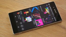 Xperia Z3+ er dagens toppmodell fra Sony.