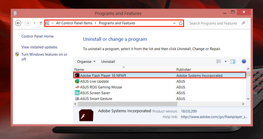 Avinstaller alle oppføringer som begynner med «Adobe Flash Player» for å bli kvitt det usikre og sannsynligvis overflødige programtillegget for godt fra henholdsvis Chrome, Firefox og Opera.