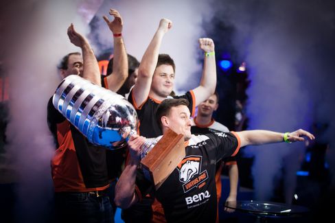 HÅVER INN: Pengepremiene blir stadig større i e-sport.