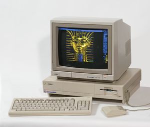 Amiga 1000 var den første Amiga-modellen.