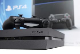 PlayStation 4 og de andre spillkonsollene blir nå fullt ut lovlige å produsere og selge i Kina.