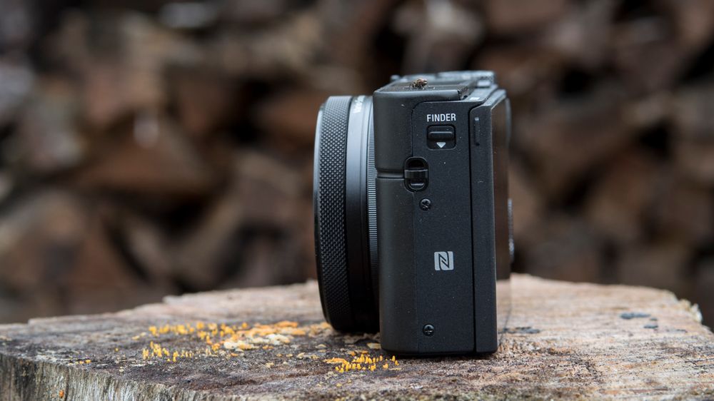 rx100IV-_KM-08.