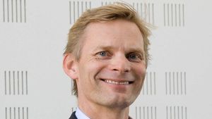 oyvindHusby_88.300x169.jpg