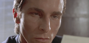 Det trenger ikke koste deg noe som helst å se Christian Bale (for anledningen Bruce Wayne) i American Pshyco, på DVD om du leter litt på Internett etter en annen avspiller.