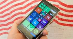 Lumia 930 var allerede litt underspesifisert da den ble lansert, og er ikke akkurat blitt mer attraktiv et år senere...