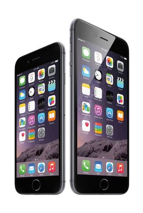 Det er bare modellen til høyre, iPhone 6 Plus, som er rammet.