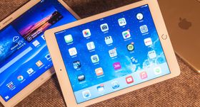 10-tommere – slik som Apples iPad Air 2 – er den vanligste typen nettbrett. For ordens skyld kan det nevnes at iPad Air 2 i virkeligheten har en 9,7 tommers skjerm, men konkurrerer med andre brett i 10-tommersklassen.