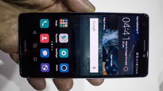 Huaweis nye store 5,5 tommer flaggskip er både pen og ligger godt i hånden.
