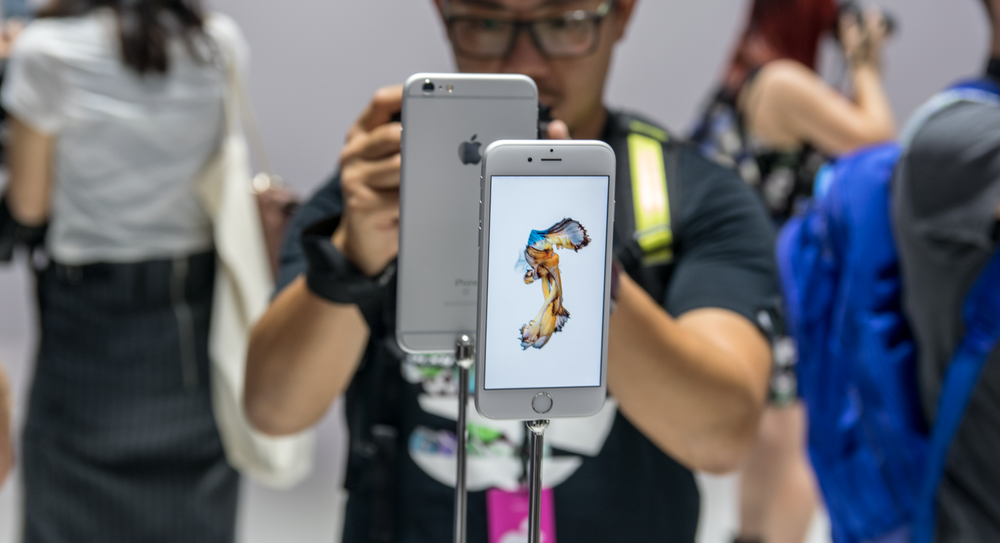 Fotogen: Apple vet å gjøre det enkelt å ta lekre bilder av de nye produktene.