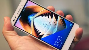I likhet med for eksempel Huaweis Honor 7, her avbildet, vil selskapets hybrid-PC-trolig også gi mye valuta for pengene.