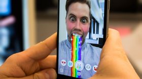 Ikke akkurat barn av regnbuen: Snapchat vil ikke ha noe med Windows å gjøre.