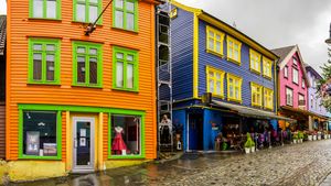 shutterstock_215982928.300x169.jpg