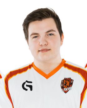 Adrian «Dipzey» Kjellesvik.